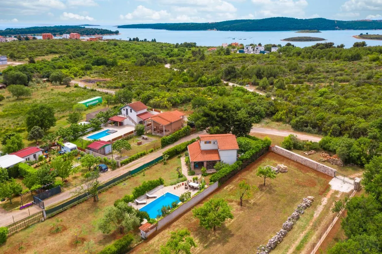 Villa Alexandra Medulin